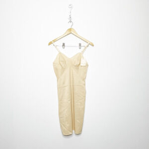 VTG 70s 80s Vanity Fair Nylon Tricot Slip Antron III WOMENS 32 S NWT DEADSTOCK